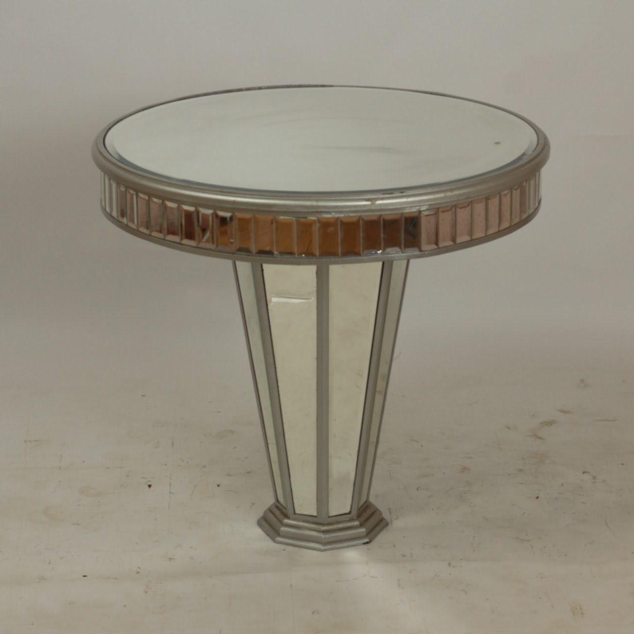 Pedestal table Pedestal table - Image 1