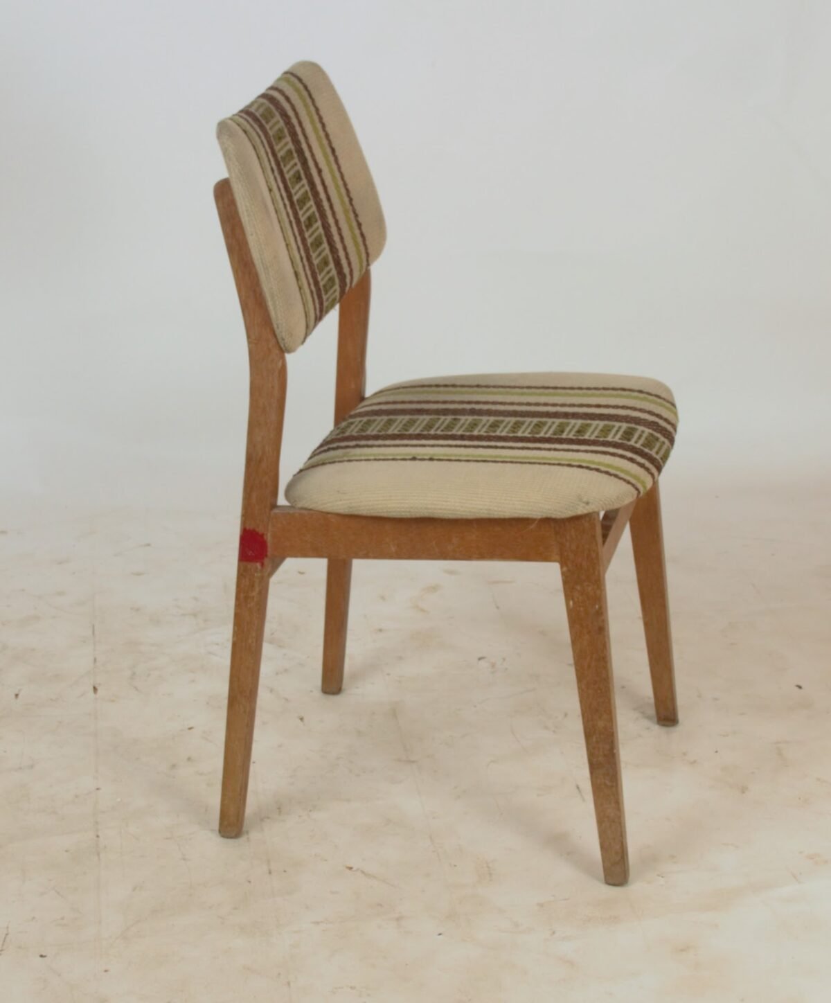 Retro Armless Chair - Image 1