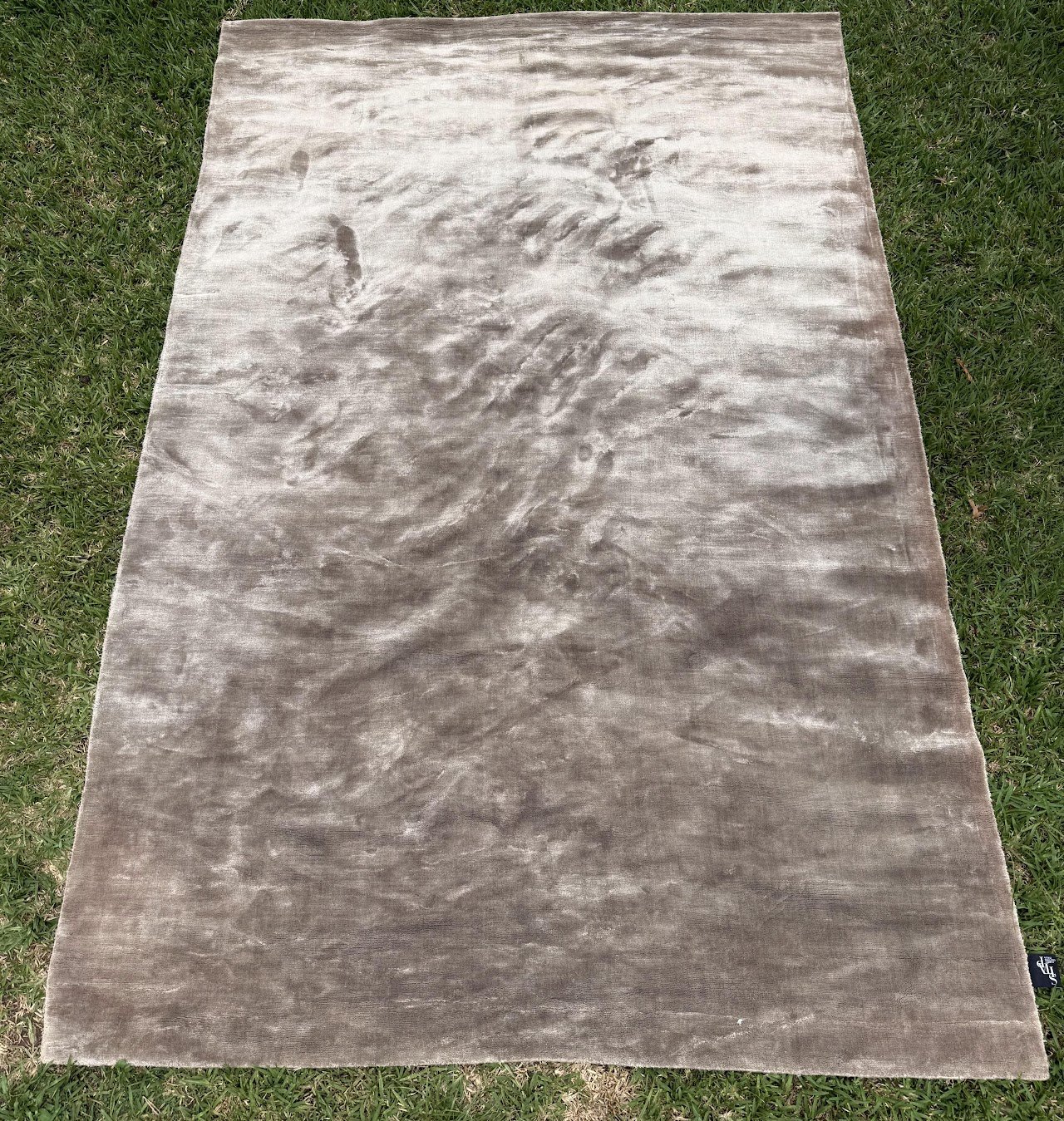 Rug Rug - Image 1