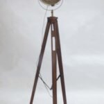 Spotlight Tripod floor lamp