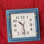 Sunikko Square Quartz Wall Clock