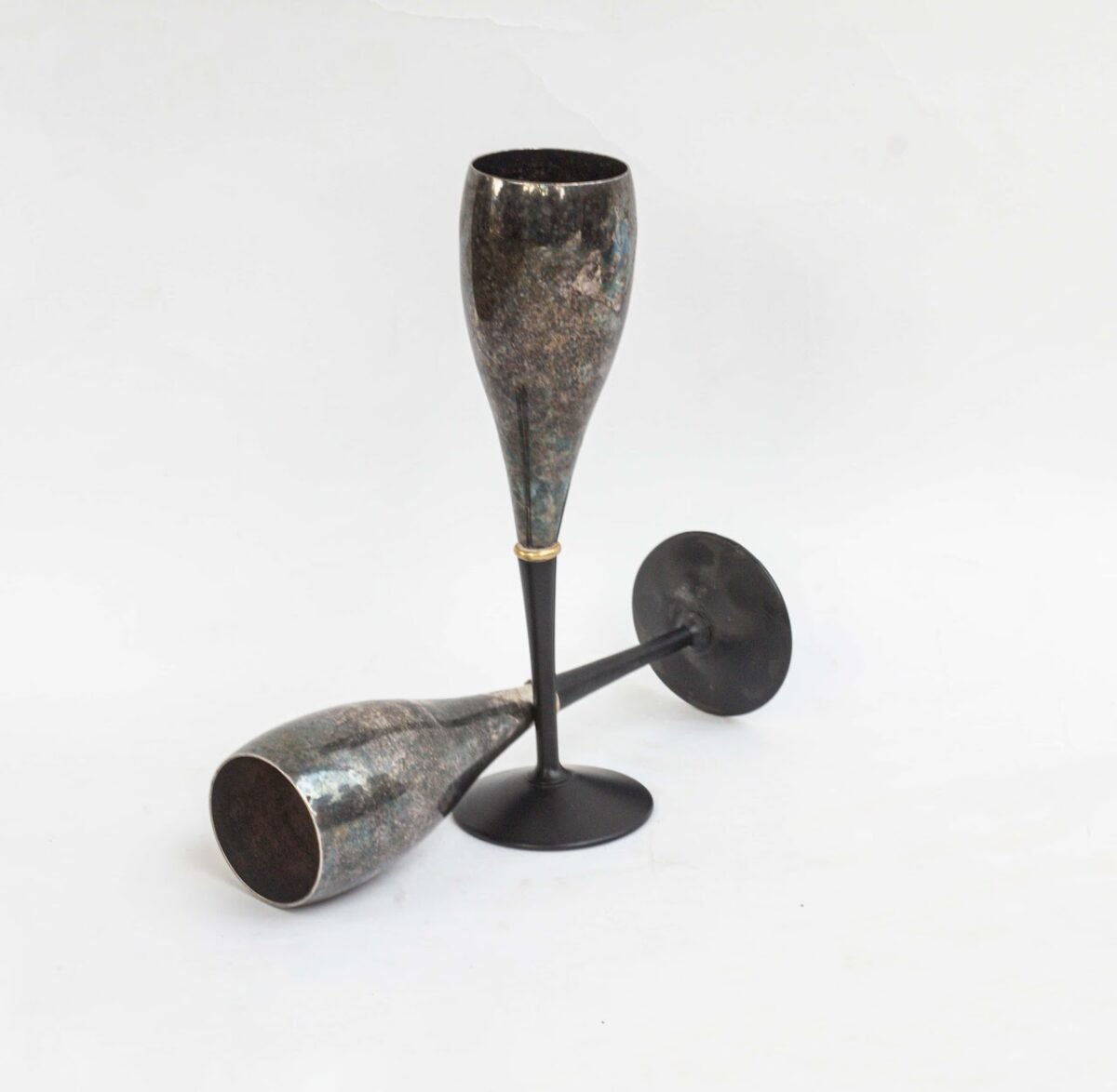 Tarnished Champagne flute Tarnished Champagne flute - Image 1