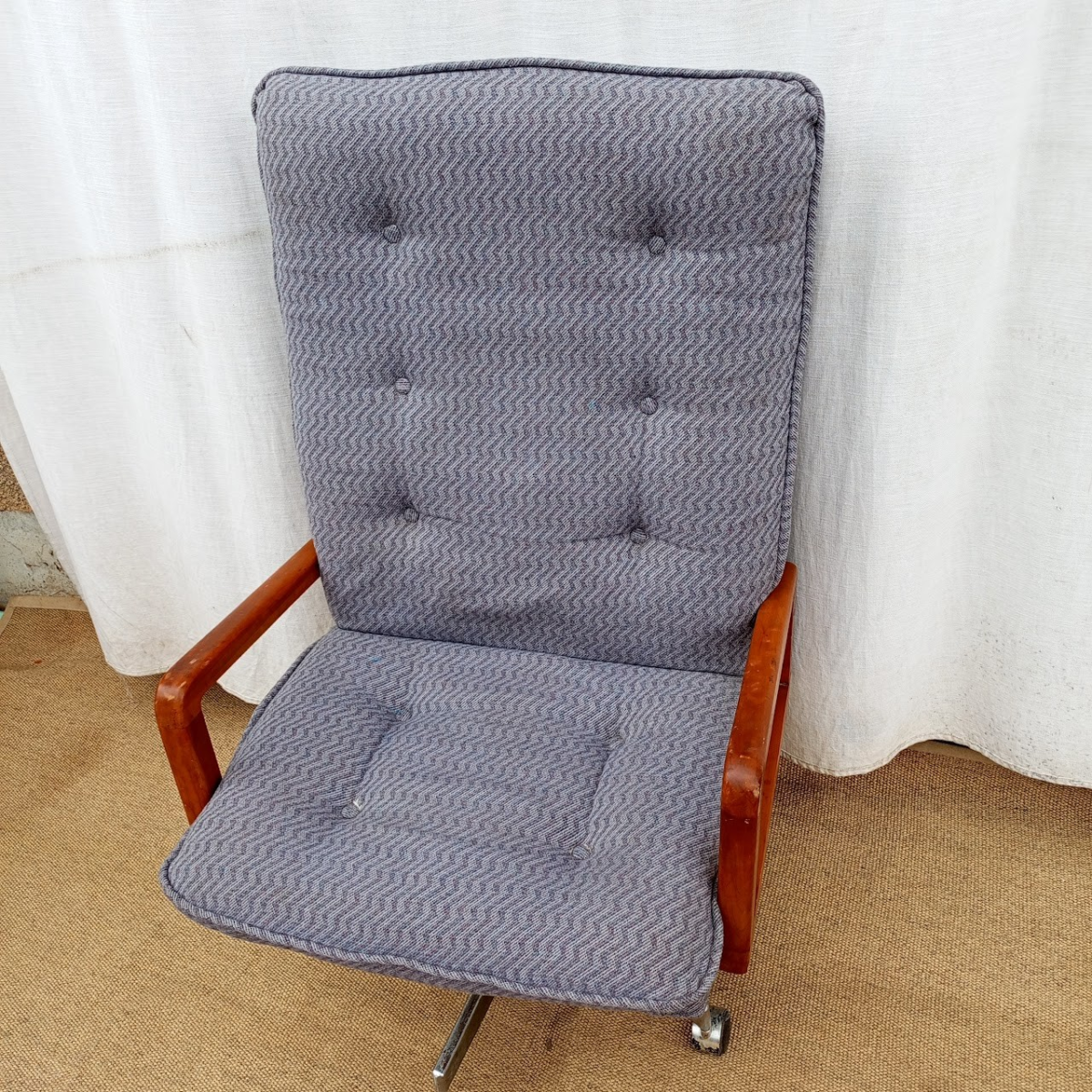 Upholstered Swivel Chair - Image 1