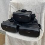 Virtual reality glasses
