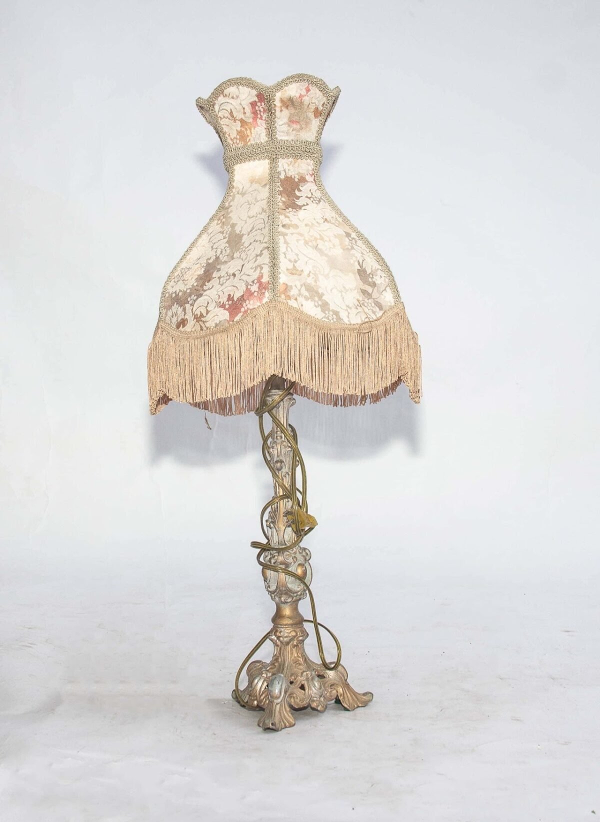 Victorian Lamp 7 Victorian Lamp - Image 1