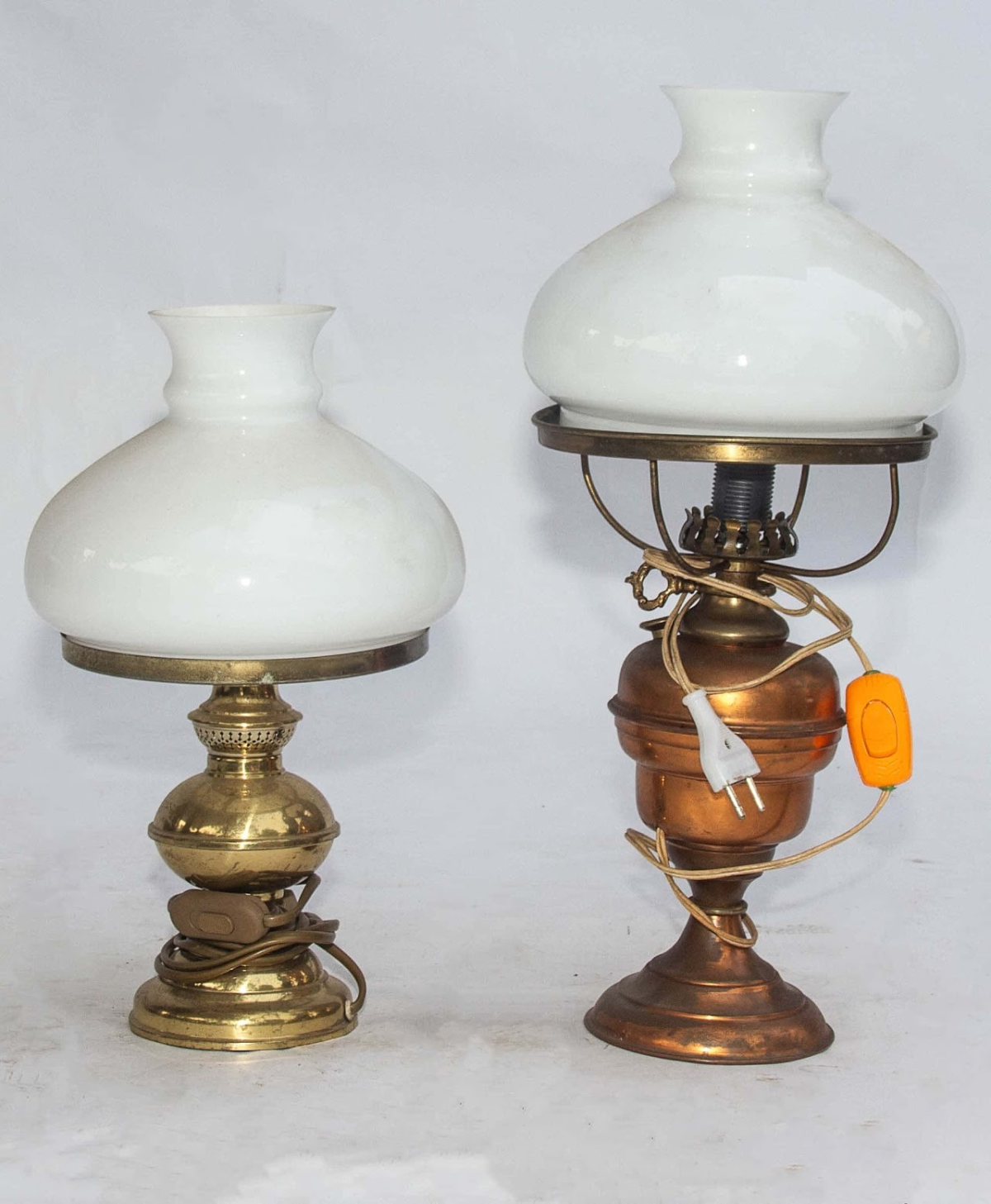 Victorian brass lamp 2 Victorian brass lamp - Image 1