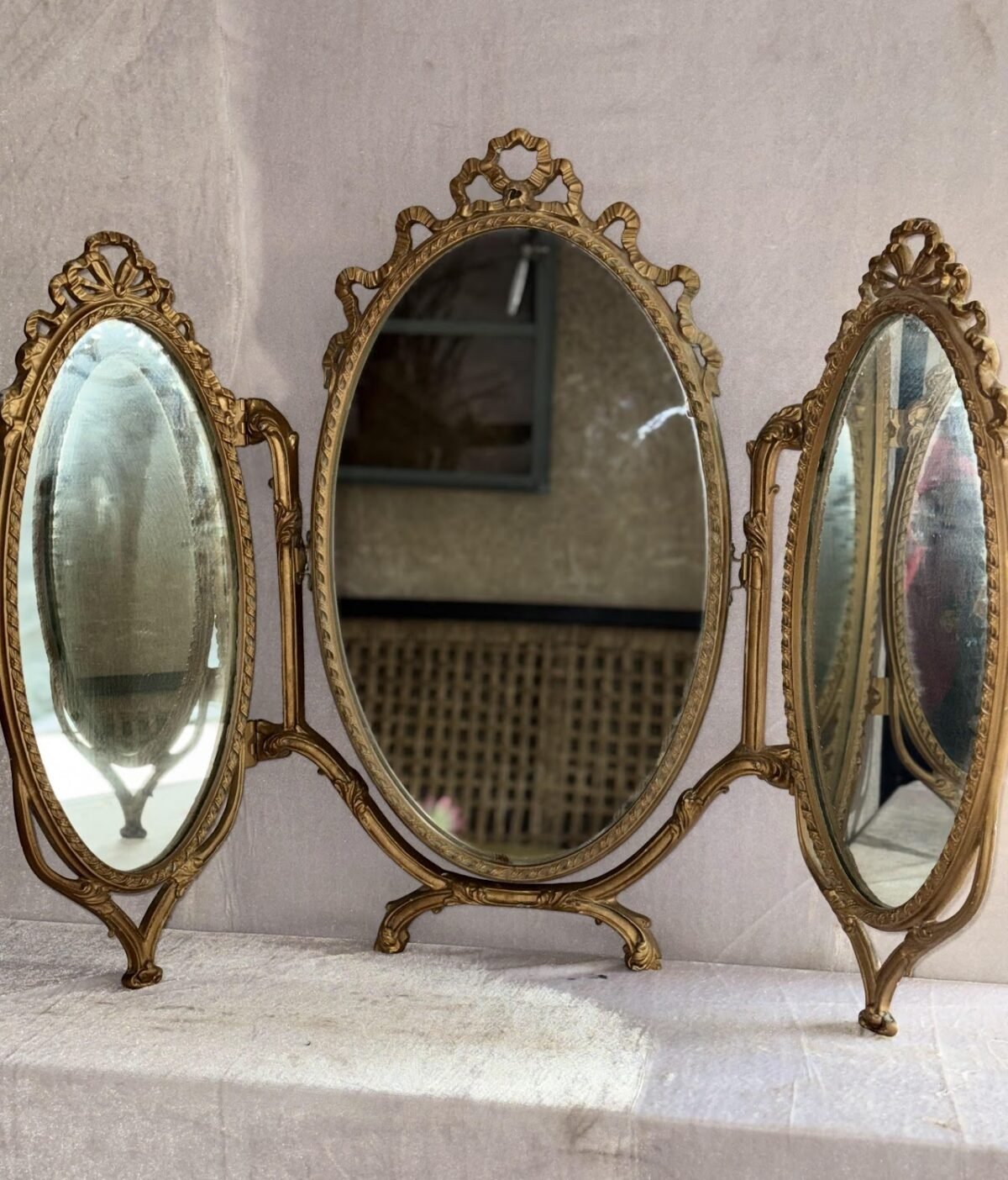 Vintage Ornate Vanity Mirror Vintage Ornate Vanity Mirror - Image 1