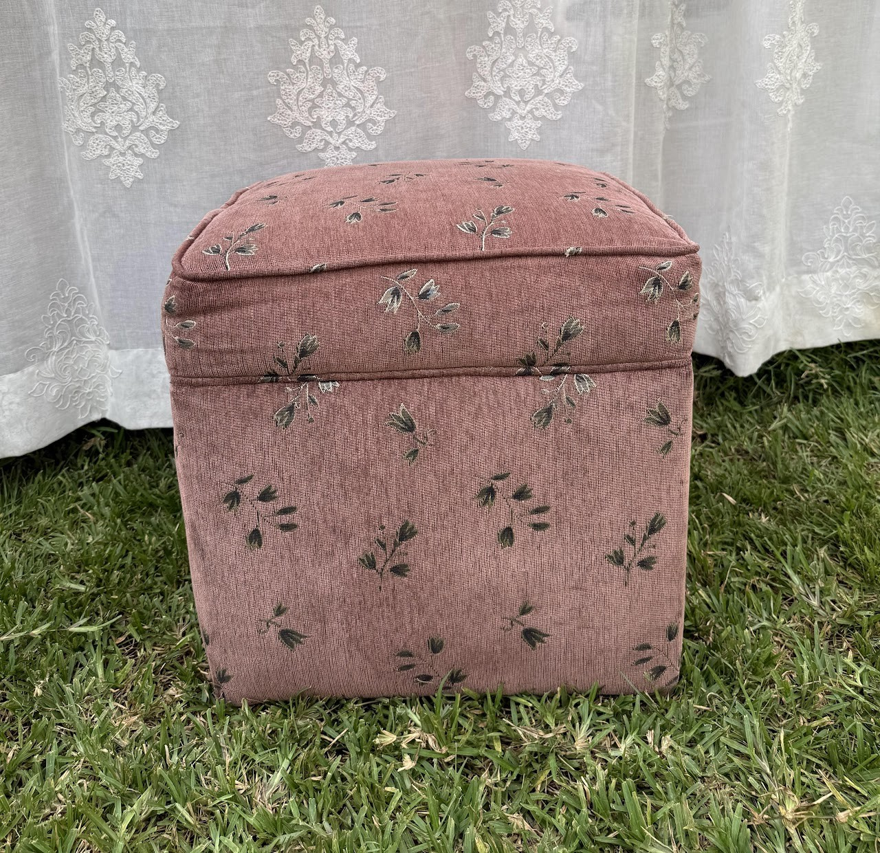 Vintage Ottoman Vintage Ottoman - Image 1