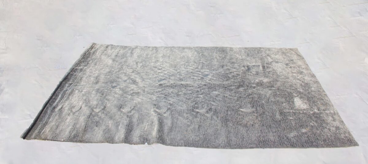 Vintage gray rug Vintage gray rug - Image 1