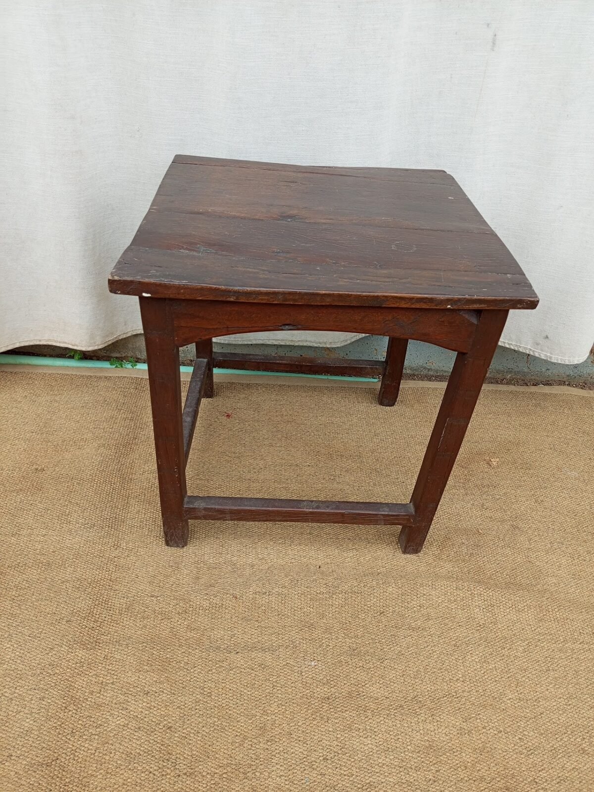 Vintage oak side Table Vintage Oak Side Table - Image 1