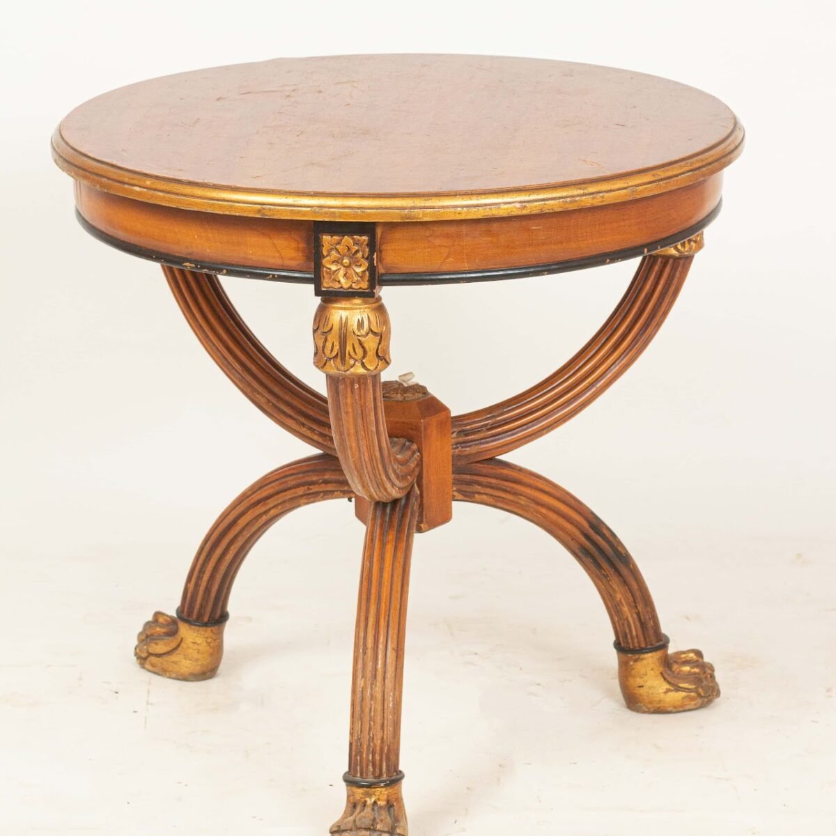 Vintage side table 6 Vintage side table - Image 1