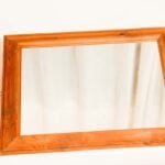 Wall mirror