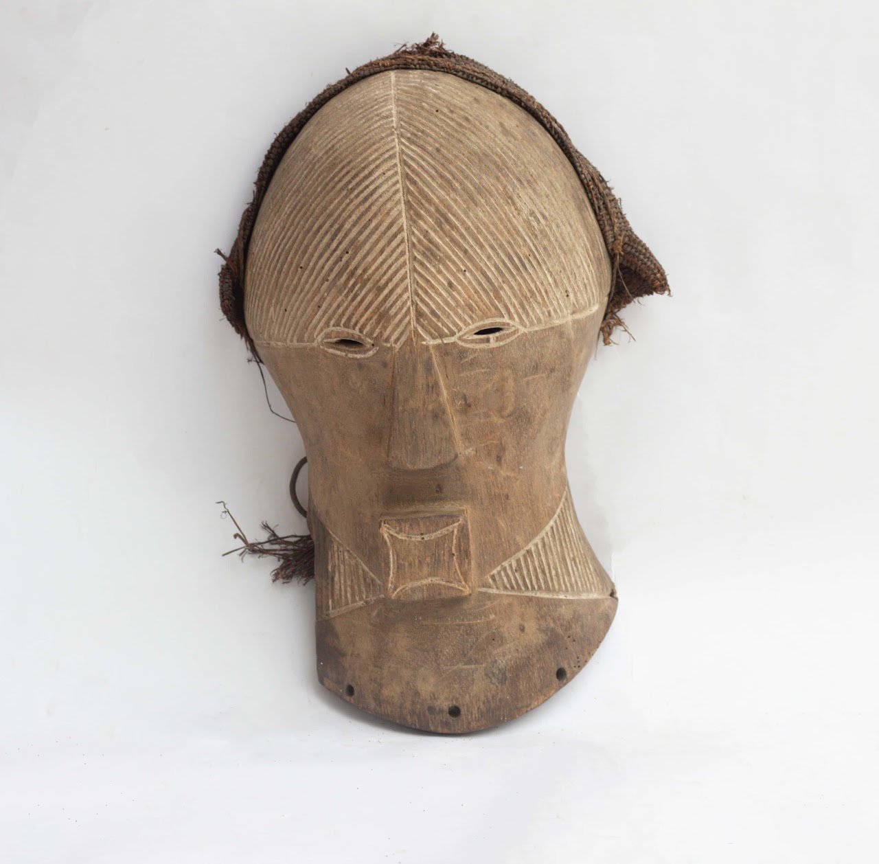 Wooden African Tribal Mask Wooden African Tribal Mask - Image 1