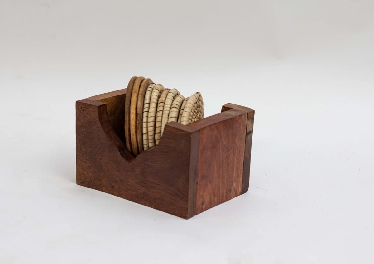 Wooden coaster box - Image 1
