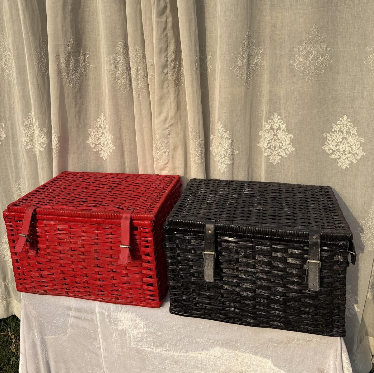 Woven Picnic Hamper Woven Picnic Hamper - Image 1