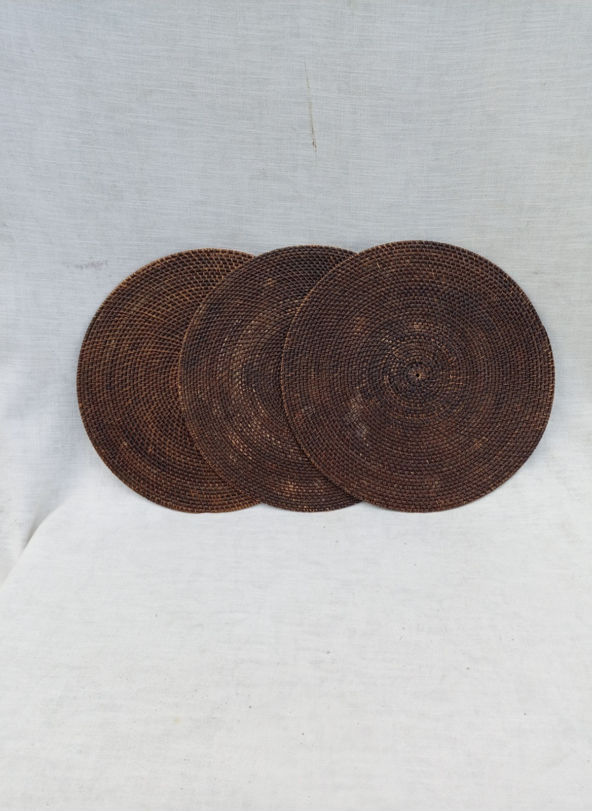 Woven circular mats 2 Woven circular mats - Image 1