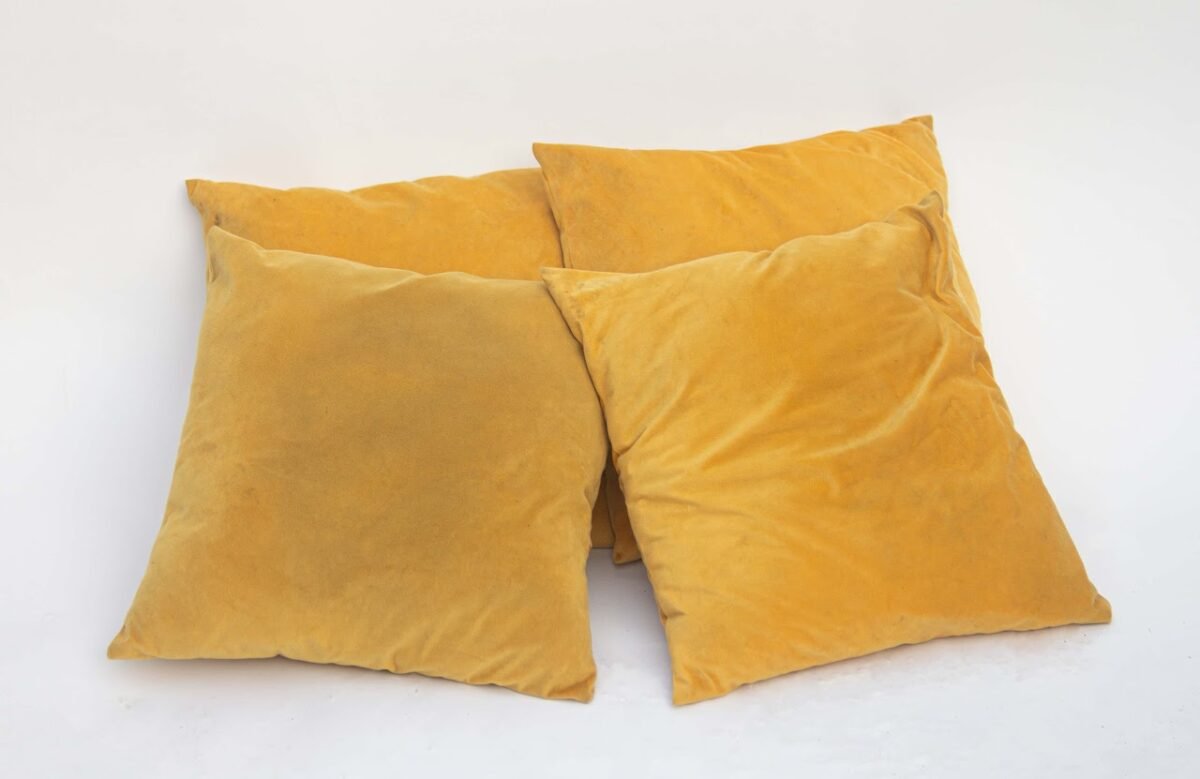 Yellow velvet throw pillow - Image 1