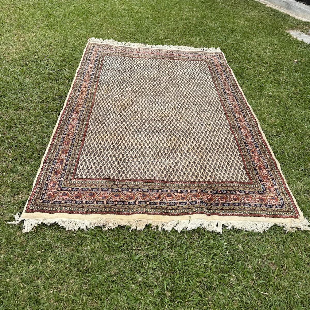 Hand-knotted oriental rug - Image 1