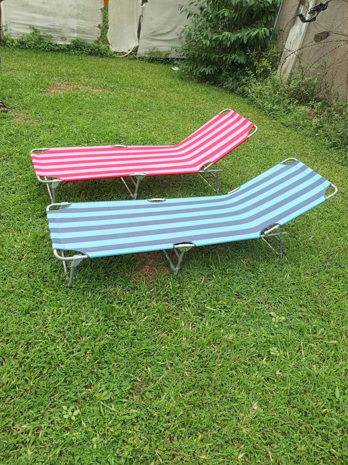 stripped beach lounge chair stripped beach lounge chair - Image 1