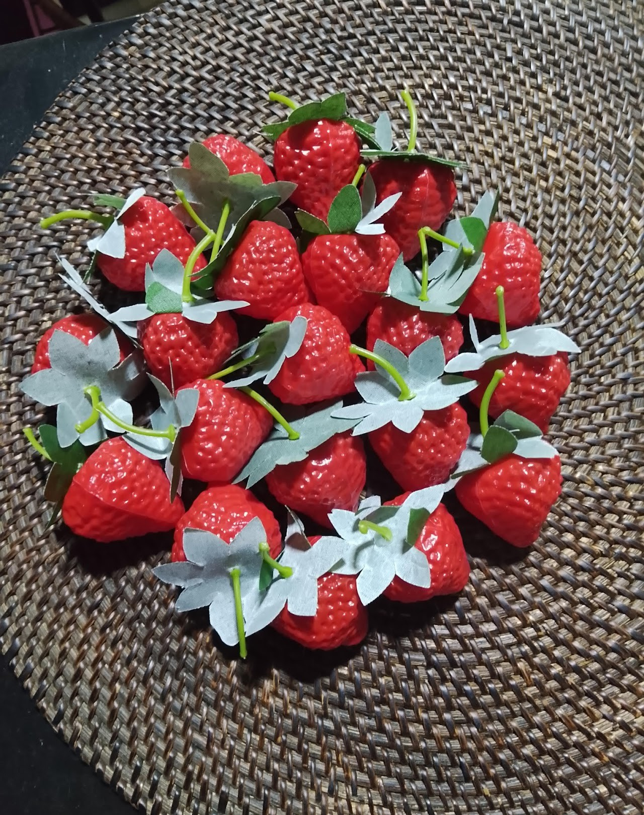 Artificial Strawberries Artificial Strawberries - Image 1