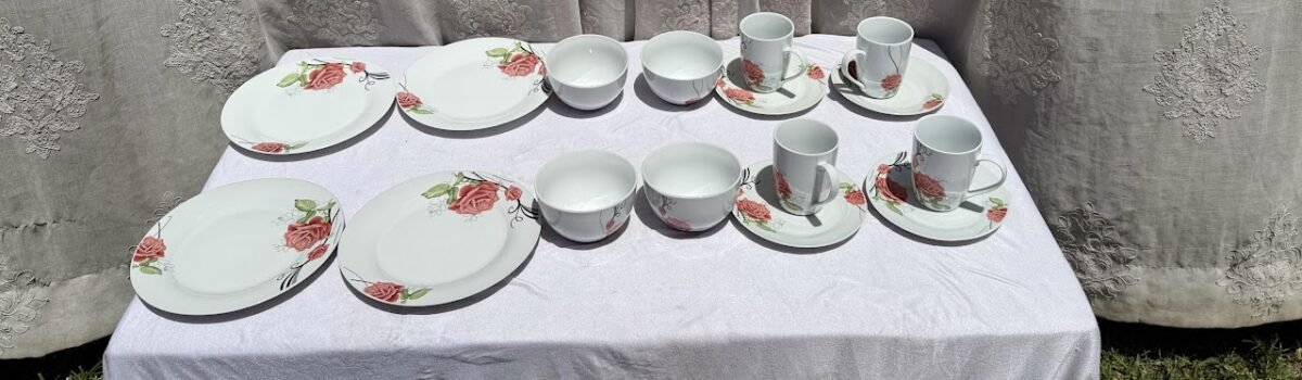 Red Rose Floral Dinnerware Set Red Rose Floral Dinnerware Set - Image 1