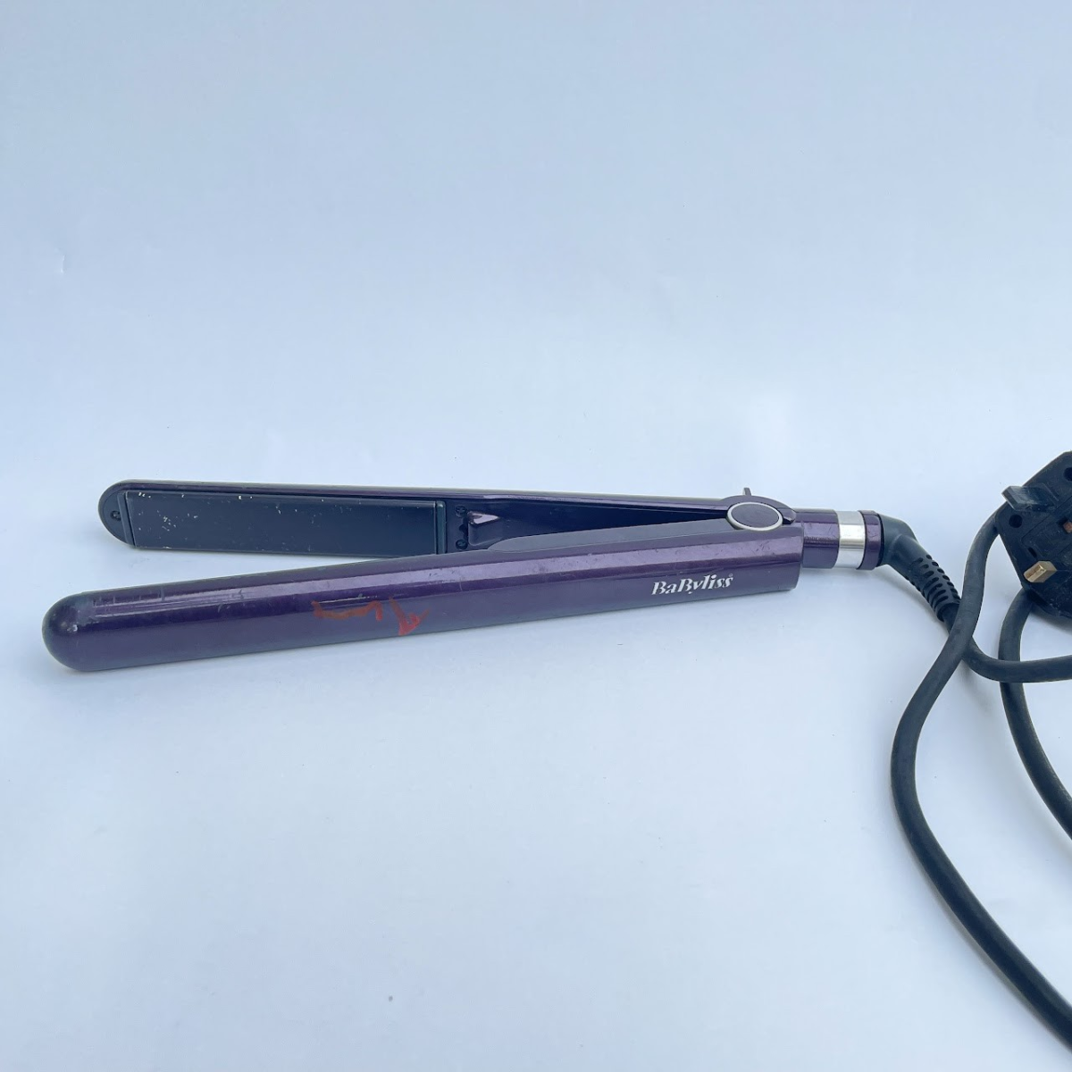 Electric hair straightener Electric Hair Straightener - Image 1